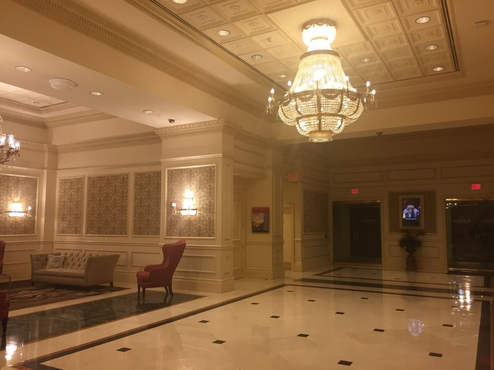 VIP Casino Host for Comps at Horseshoe Casino & Hotel Bossier City